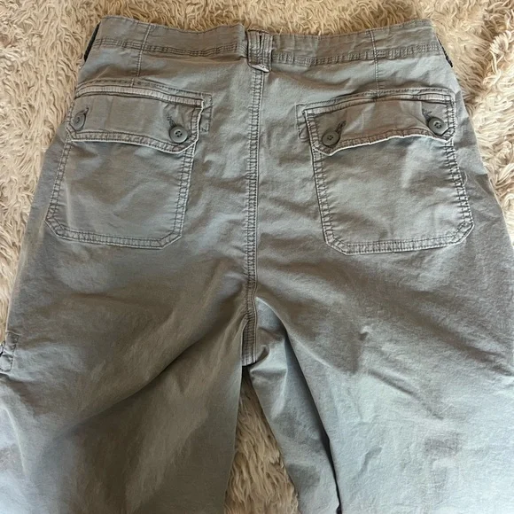 Light Blue American Eagle Cargos - Picture 11 of 11
